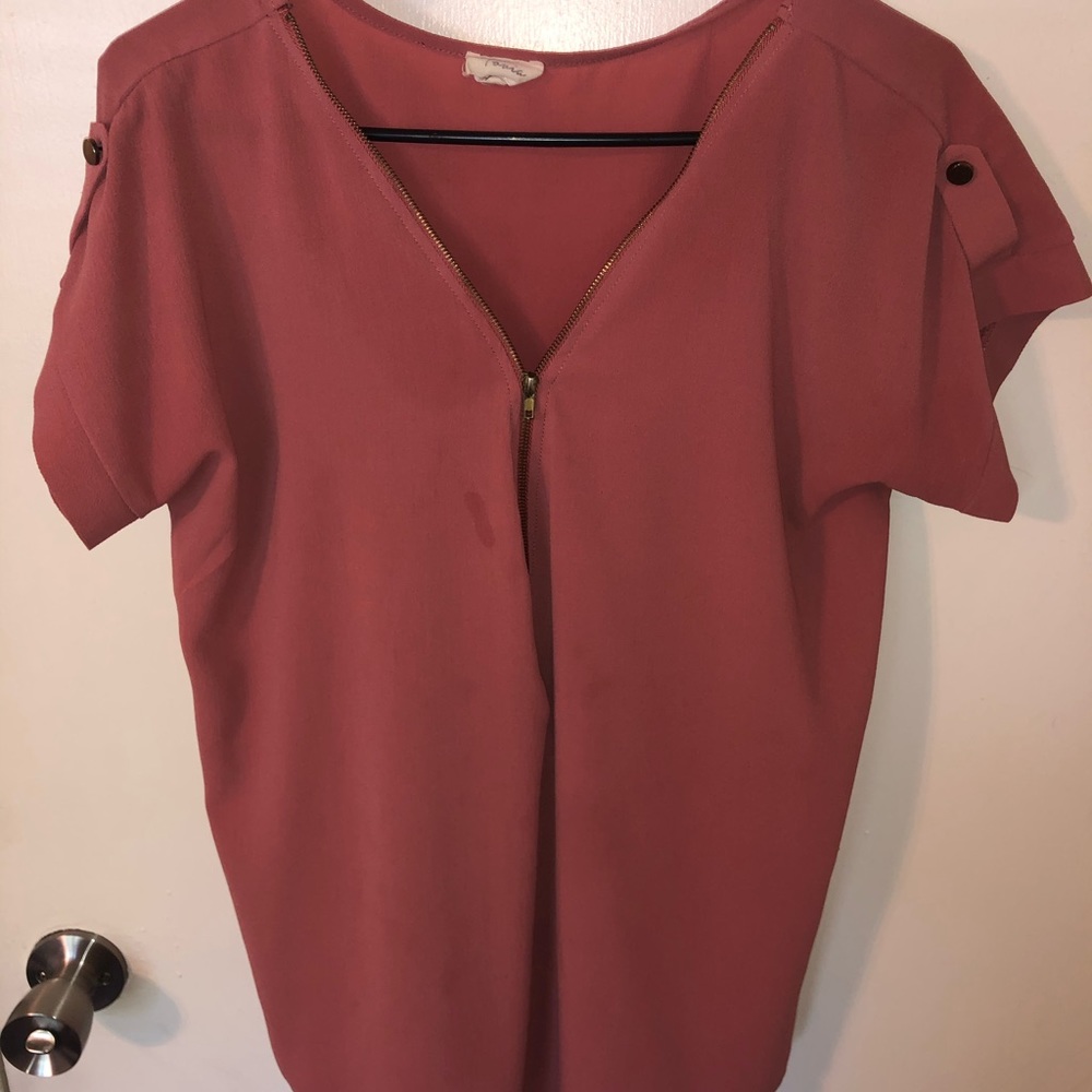 Women’s Blouse